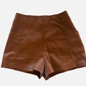 She + Sky Shorts Women's Small Bronze Croc Textured Pockets Side Zip